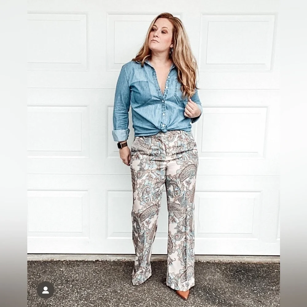 Express Paisley Wide-Leg Pants in Cream and Blue